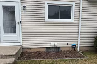 1081 New Haven Rd, Naugatuck, CT 06770 - Photo 11