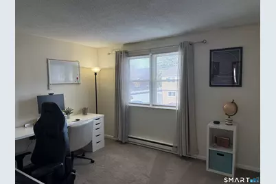 1081 New Haven Road #2H, Naugatuck, CT 06770 - Photo 5