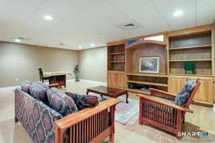 32 Village Dr, East Lyme, CT 06333 - Photo 33