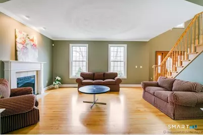 32 Village Drive, East Lyme, CT 06333 - Photo 11