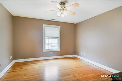 32 Village Drive, East Lyme, CT 06333 - Photo 27