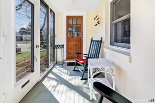 148 Crane St, Fairfield, CT 06825 - Photo 3