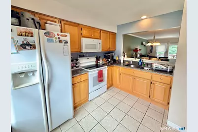 101 Summerhill Road #101, Wallingford, CT 06492 - Photo 3