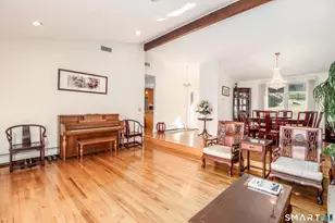 35 E Gate Rd, Danbury, CT 06811 - Photo 5