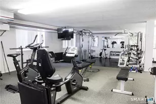 889 Farmington Ave, West Hartford, CT 06119 - Photo 11