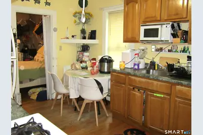 15 Mallory Street, Danbury, CT 06810 - Photo 3