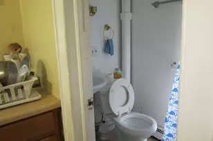 15 Mallory St, Danbury, CT 06810 - Photo 9