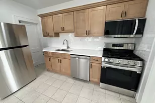 10 Glendenning St, Norwalk, CT 06851 - Photo 9