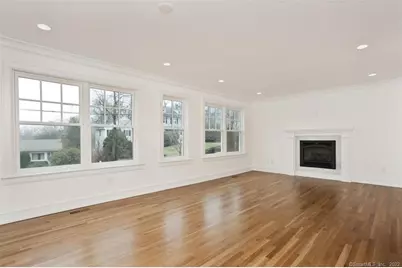 50 Oak Street, New Canaan, CT 06840 - Photo 3