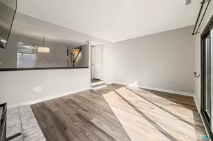 132 Farmington Chase Crescent, Farmington, CT 06032 - Photo 15