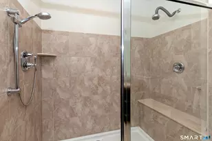 1077 Augusta Dr, Oxford, CT 06478 - Photo 17