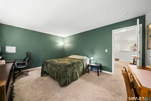 15 Freedom Way, East Lyme, CT 06357 - Photo 11