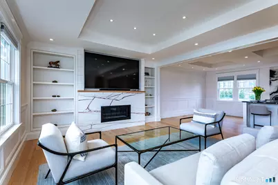 4 Governors Lane, Bethel, CT 06801 - Photo 9