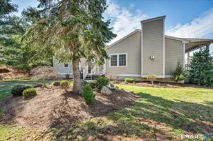 24 Honeysuckle Ct, Berlin, CT 06037 - Photo 3