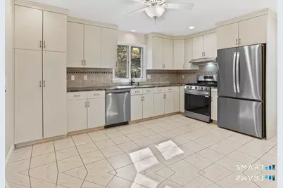 15 Old Village Lane, Trumbull, CT 06611 - Photo 11