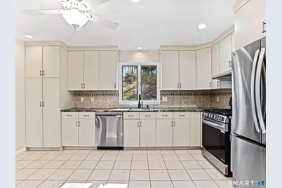 15 Old Village Lane, Trumbull, CT 06611 - Photo 13