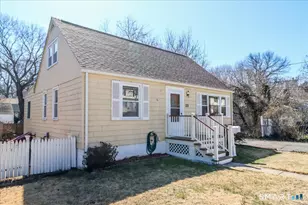 133 Marlborough Terrace, Fairfield, CT 06824 - Photo 3