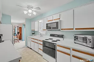 76-1 River Street W, Old Saybrook, CT 06475 - Photo 9