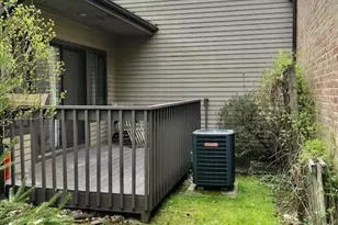 2437 Bedford St, Stamford, CT 06905 - Photo 19