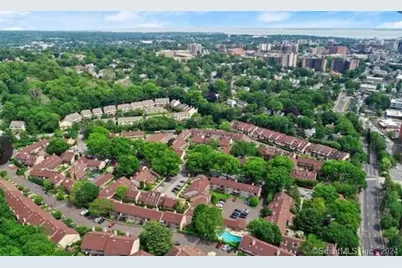 2437 Bedford Street #F21, Stamford, CT 06905 - Photo 21