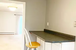 94 Wakefield Cir, East Hartford, CT 06118 - Photo 7