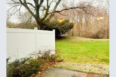 94 Wakefield Circle #94, East Hartford, CT 06118 - Photo 23