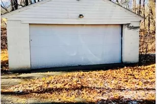 21 Woodbine St, Torrington, CT 06790 - Photo 7