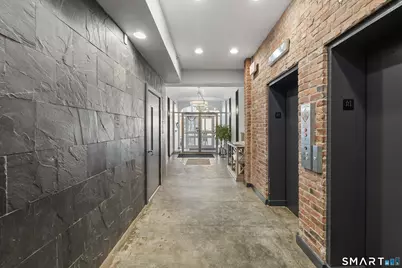 881 Lafayette Boulevard #4L, Bridgeport, CT 06604 - Photo 3