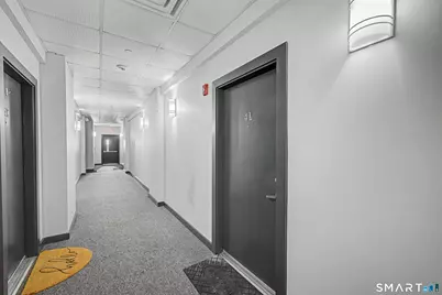 881 Lafayette Boulevard #4L, Bridgeport, CT 06604 - Photo 5