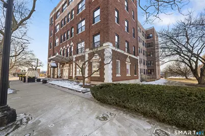 881 Lafayette Boulevard #4L, Bridgeport, CT 06604 - Photo 1