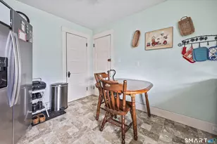 18 Putnam St, Bristol, CT 06010 - Photo 25