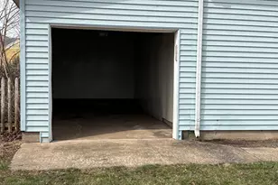 38 Hillside Ave, Plainville, CT 06062 - Photo 23