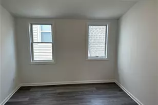 761 Brewster St, Bridgeport, CT 06605 - Photo 7