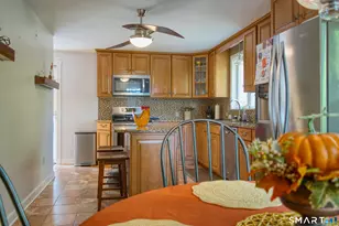 64 Evergreen Ave, Hamden, CT 06518 - Photo 23