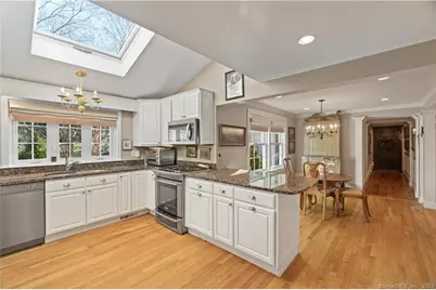 4 White Farm Lane, Old Lyme, CT 06371 - Photo 3