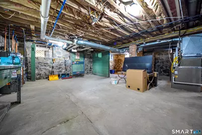 51 Locke Street, Ansonia, CT 06401 - Photo 23