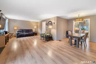 91 Dorchester Ct, Beacon Falls, CT 06403 - Photo 13