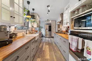 91 Dorchester Ct, Beacon Falls, CT 06403 - Photo 5