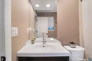 91 Dorchester Ct, Beacon Falls, CT 06403 - Photo 25