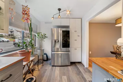 91 Dorchester Court #91, Beacon Falls, CT 06403 - Photo 9