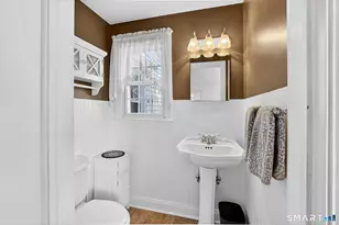 22 Carroll Rd, Manchester, CT 06042 - Photo 27