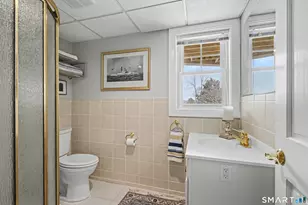 25 Harbor St, Branford, CT 06405 - Photo 27