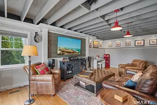 25 Harbor St, Branford, CT 06405 - Photo 23