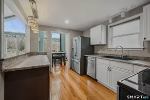 15 Barrie Rd, East Hampton, CT 06424 - Photo 11