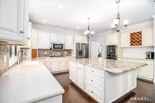 8 Encampment Pl, Ridgefield, CT 06877 - Photo 15