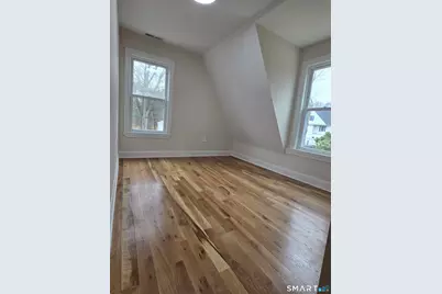 8 Pine Street, Norwich, CT 06360 - Photo 21