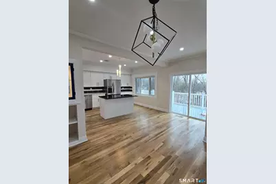 8 Pine Street, Norwich, CT 06360 - Photo 13