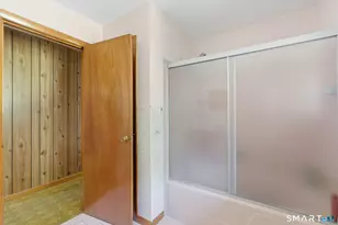 94 Windy Dr, Waterbury, CT 06705 - Photo 25