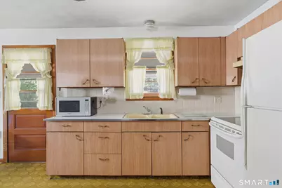 94 Windy Drive, Waterbury, CT 06705 - Photo 17