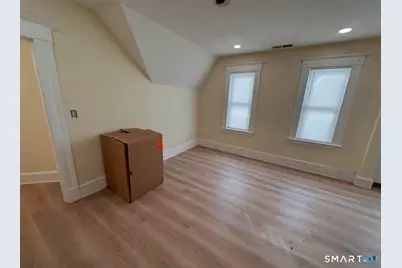 149 Glen Street, New Britain, CT 06051 - Photo 11